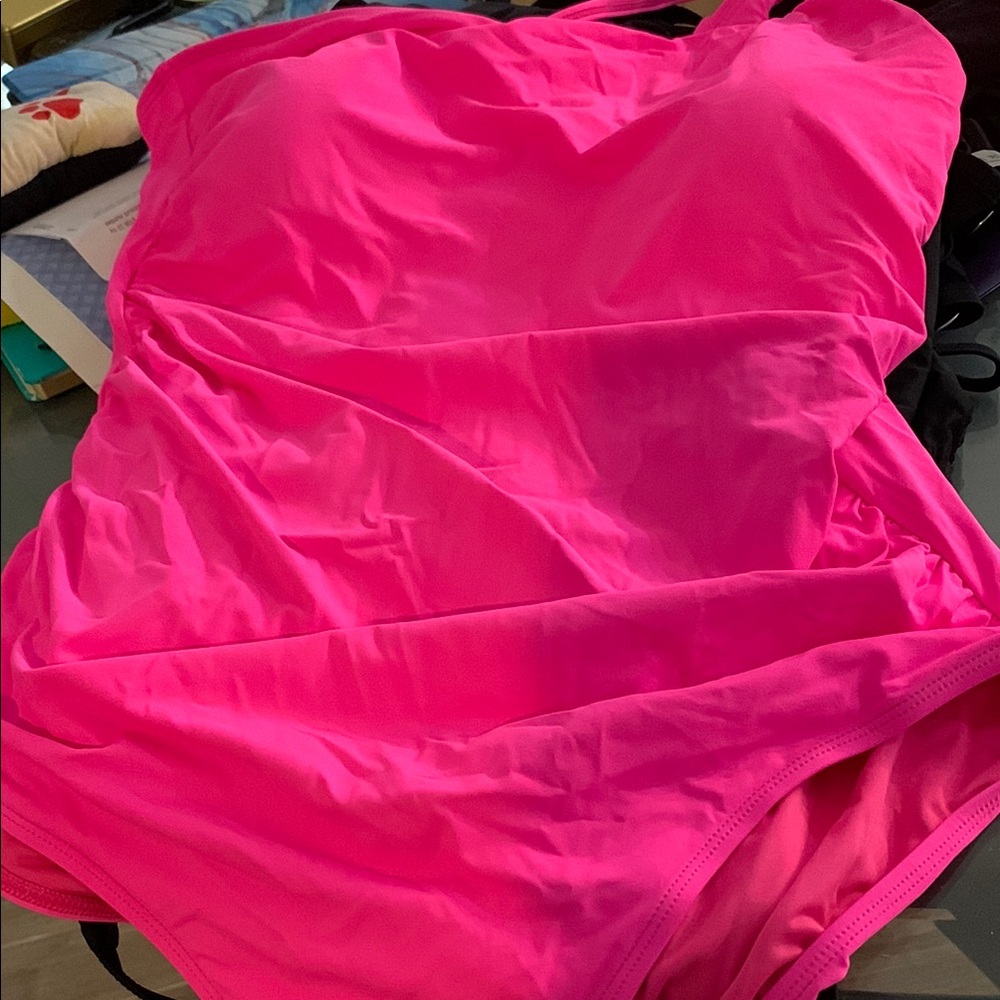 Women Pink One Piece Swimsuit (2XX)